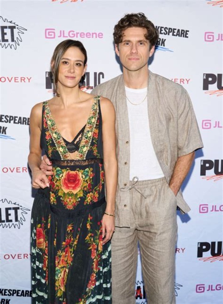 Aaron Tveit Biography, Age, Height, Wife, Net Worth, Family