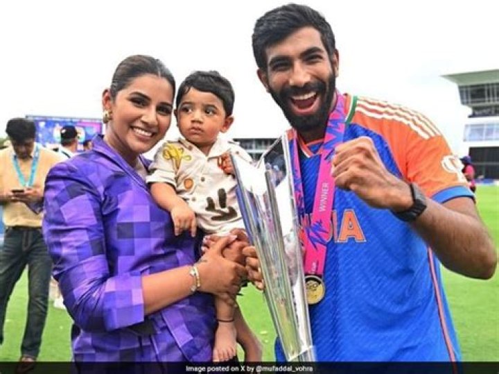 Jasprit Bumrah Biography, Age, Height, Wife, Net Worth, Family